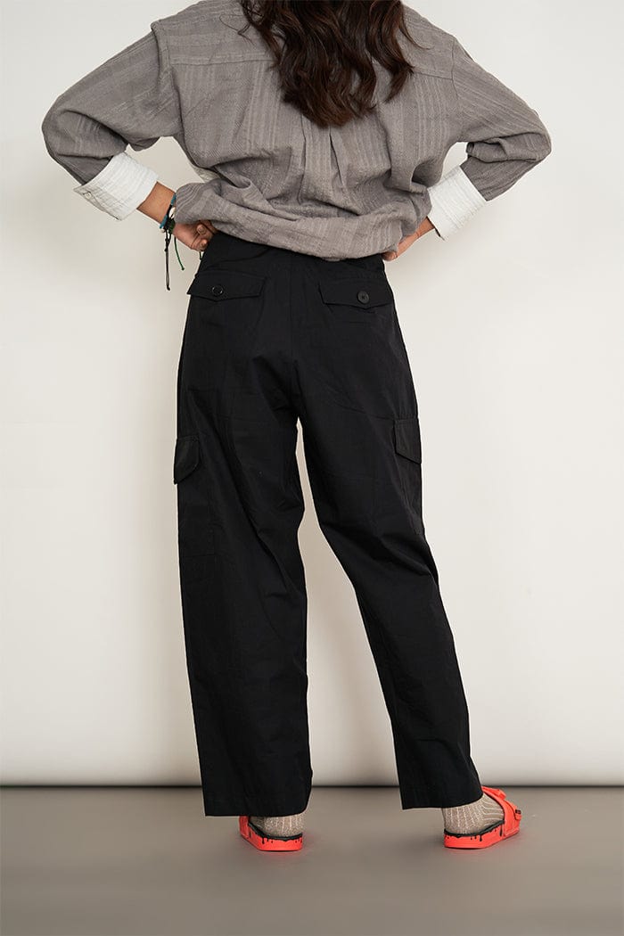 YAMI MASCULINE PANTS SPACELINES