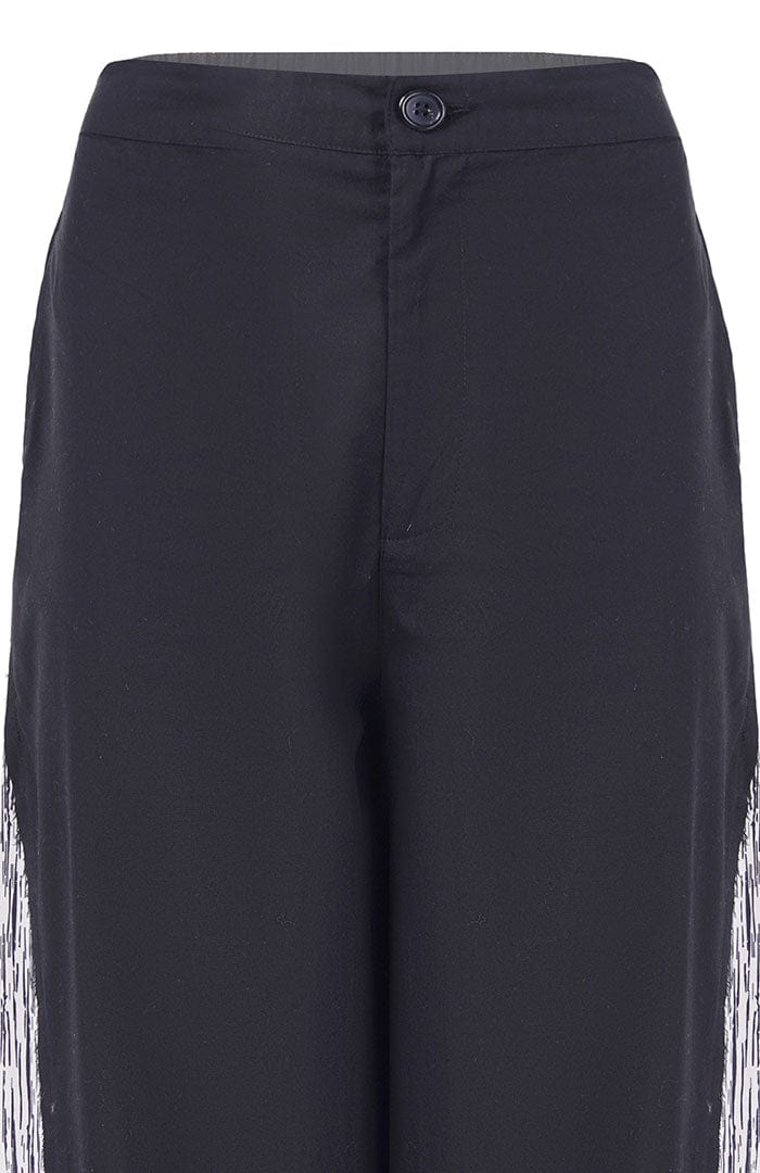 IQRA PANTS SPACELINES